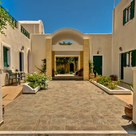 Lejlighedshotel Phevos Perissa (Santorini)