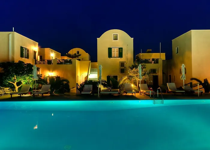 Phevos 4* Perissa (Santorini)