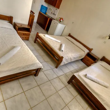 Phevos Aparthotel 4*