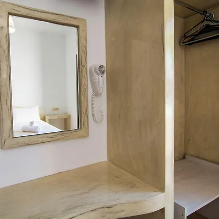 Phevos Aparthotel 4*