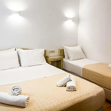 Aparthotel Phevos Perissa (Santorini)