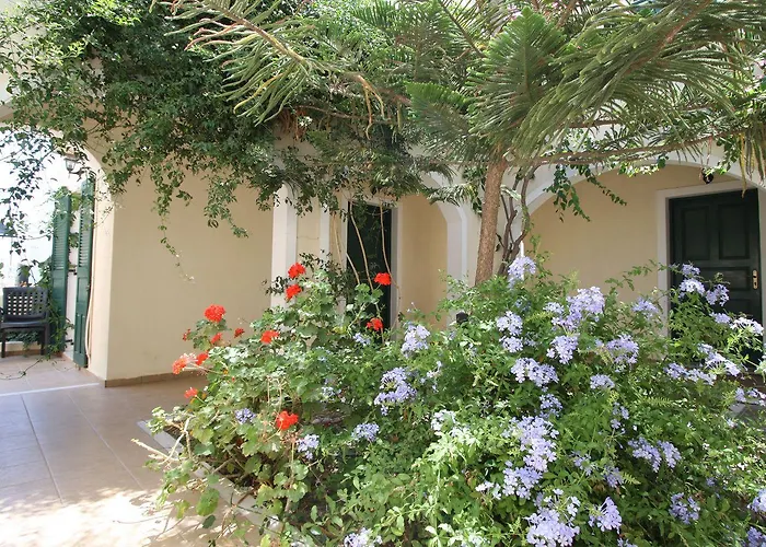 Appart hôtel Phevos Períssa