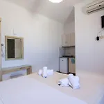 Phevos Ξενοδοχείο με διαμερίσματα 4*