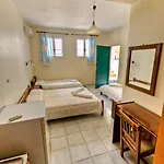 Aparthotel Phevos Perissa (Santorini)