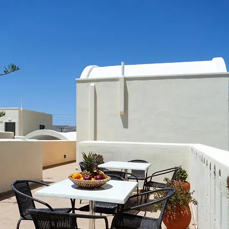Hotel apartamentowy Phevos Perissa (Santorini)