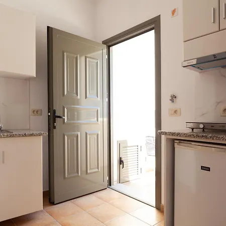 Hotel apartamentowy Phevos