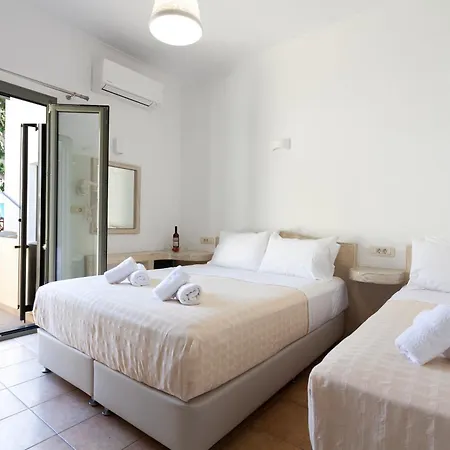 Hotel apartamentowy Phevos 3*