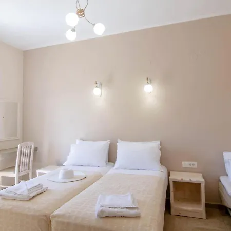 מלון דירות Phevos