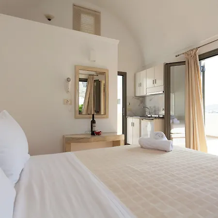 מלון דירות Phevos פריסה