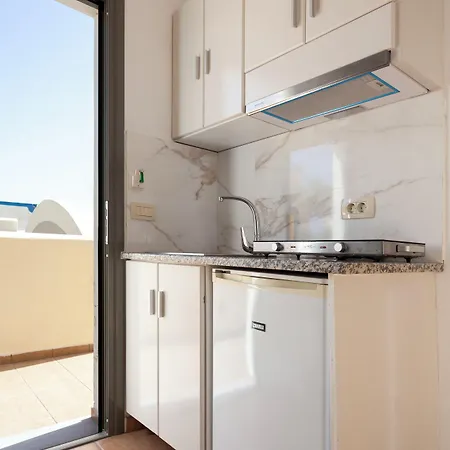 Phevos מלון דירות